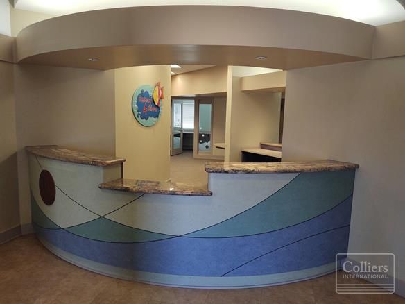 Sold | ±6,173 SF Vacant Owner/User Office Building: 12234 Shadow Creek Pkwy, Pearland, TX 77584